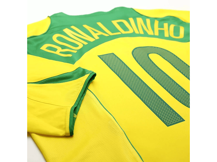 Brasil 2004/06 (Home Kit) 7