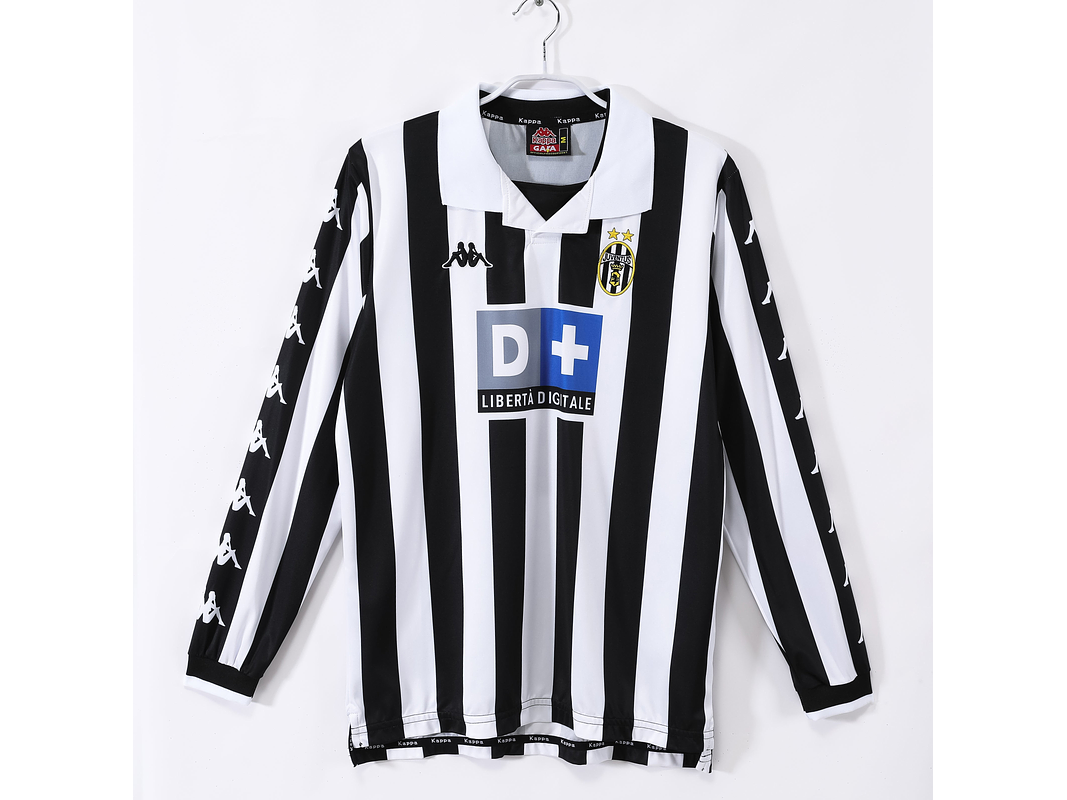 Juventus 1999/00 (Home Kit - Long Sleeve) 1