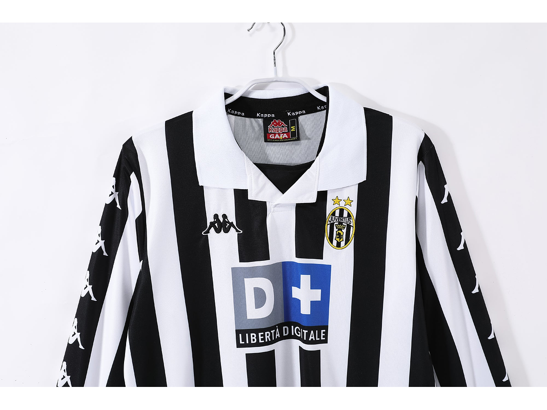Juventus 1999/00 (Home Kit - Long Sleeve) 2