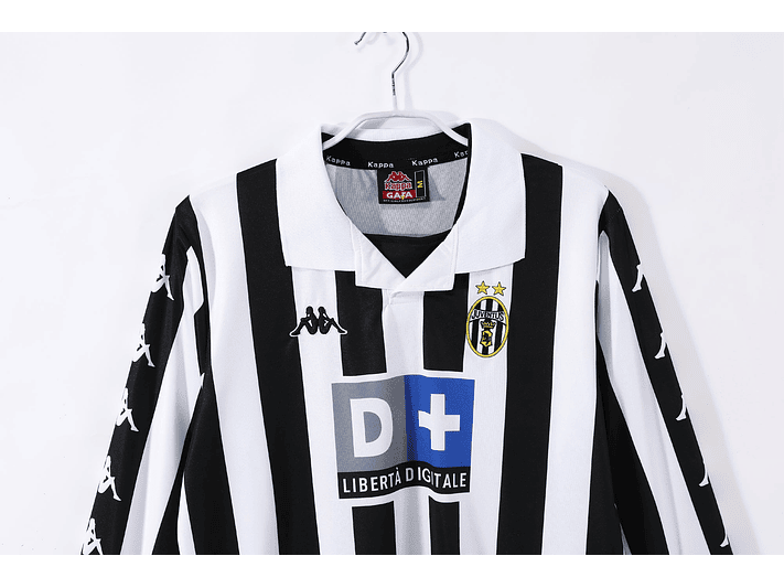 Juventus 1999/00 (Home Kit - Long Sleeve) 2