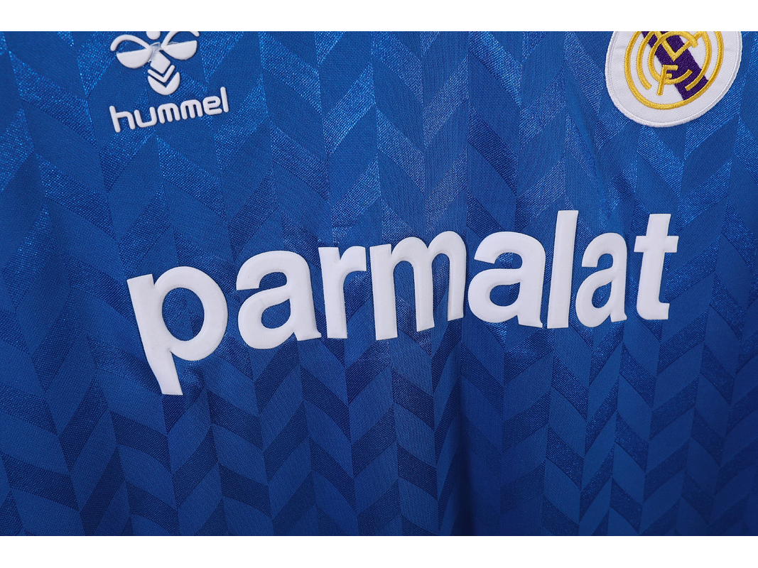 Real Madrid 1986/87 (Away Kit) 3