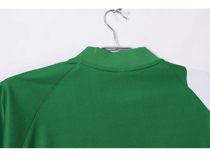 Liverpool 1991/92 (Away Kit) 3