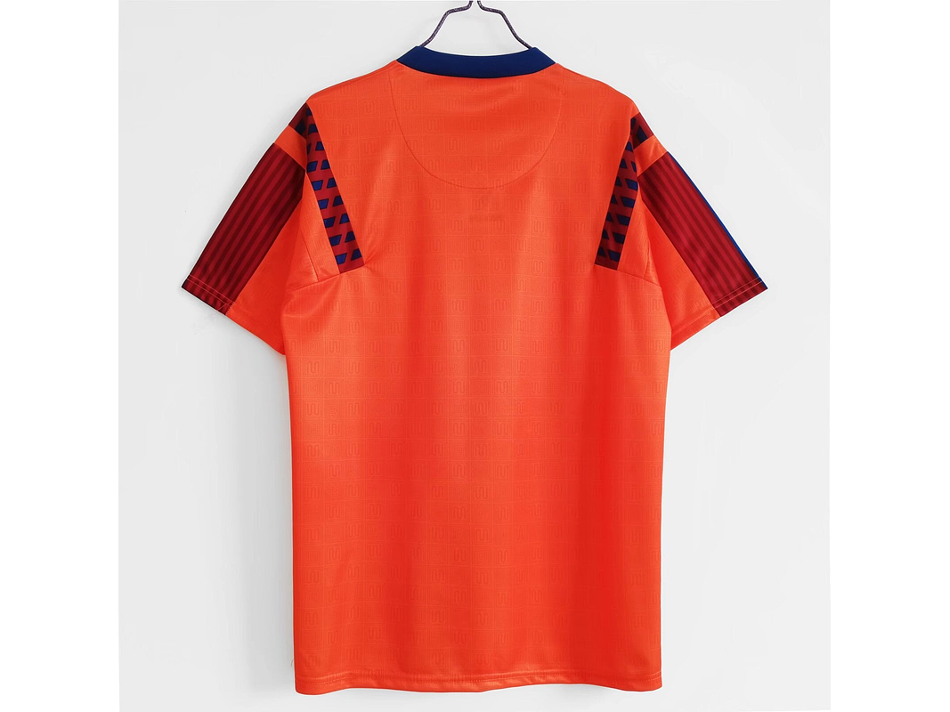 Barcelona 1991/92 (Away Kit) 4