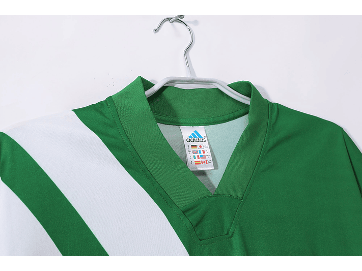 Liverpool 1991/92 (Away Kit) 4