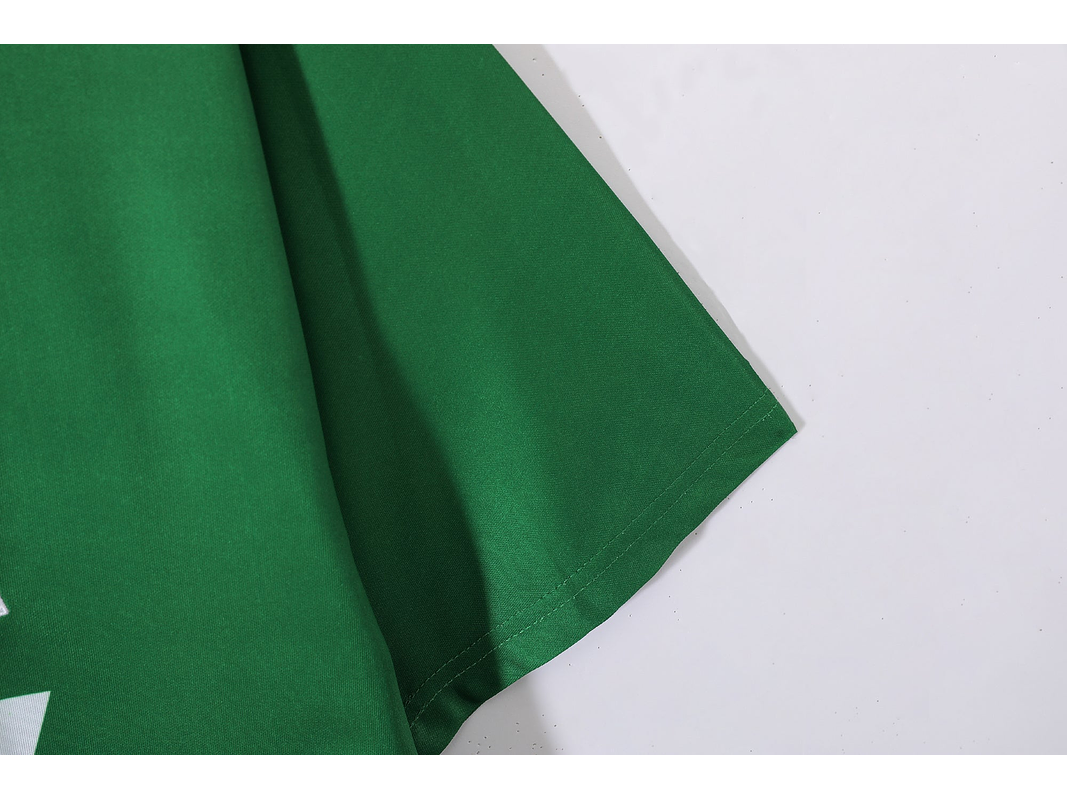 Liverpool 1991/92 (Away Kit) 5