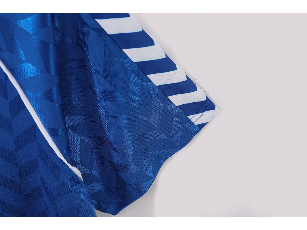 Real Madrid 1986/87 (Away Kit) 7