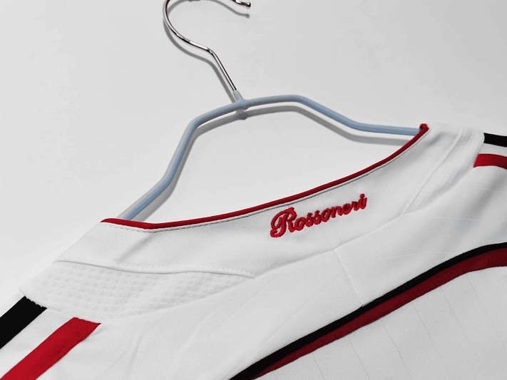 AC Milan 2006/07 (Away Kit) 9