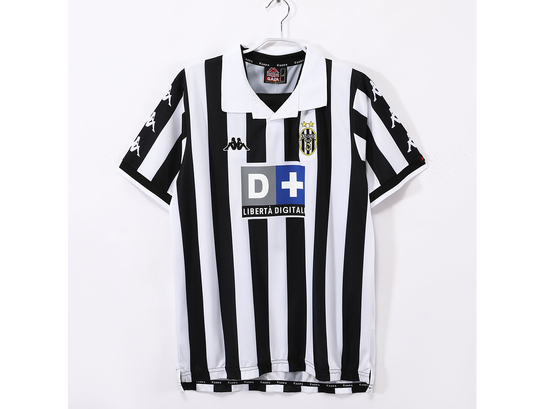 Juventus 1999/00 (Home Kit) 1