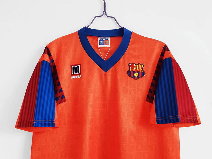Barcelona 1991/92 (Away Kit) 9