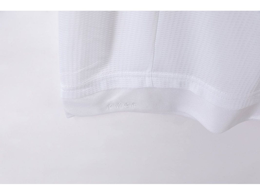 Real Madrid 2015/16 (Home Kit) 6