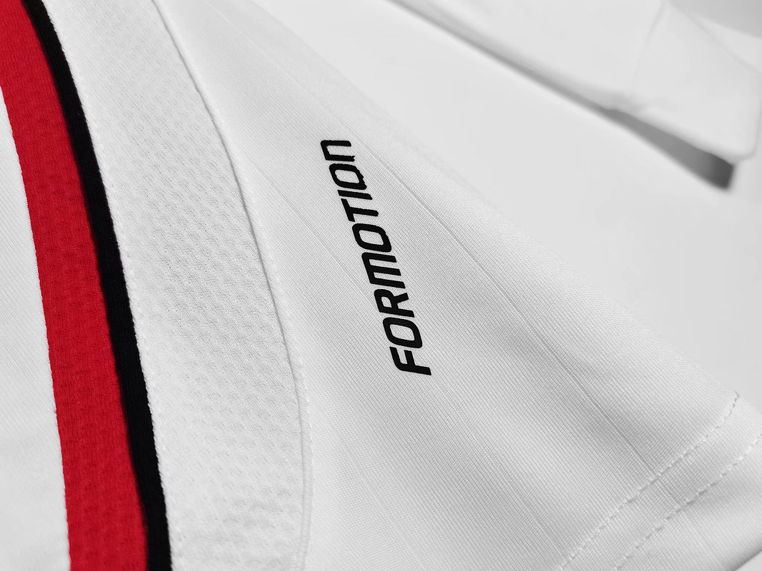 AC Milan 2006/07 (Away Kit- Long Sleeve) 7