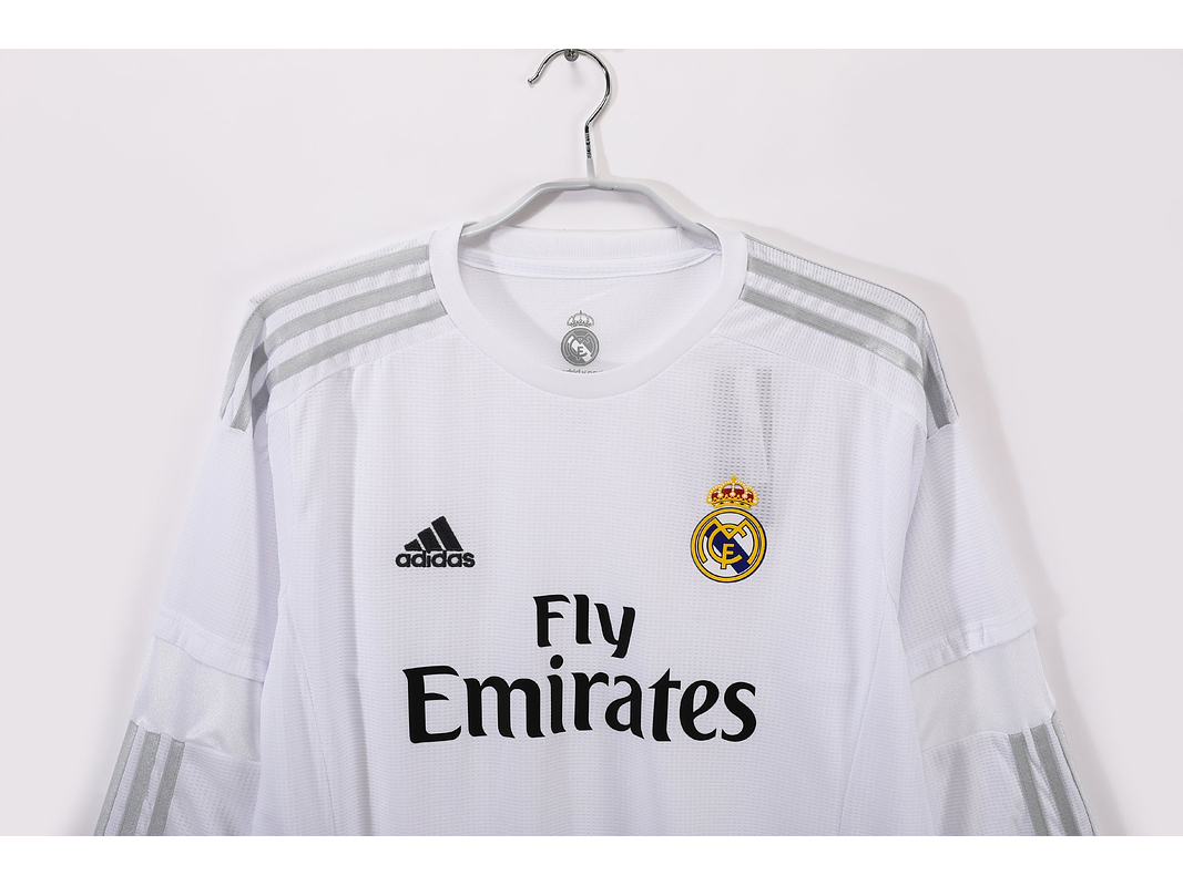 Real Madrid 2015/16 (Home Kit – Long Sleeve) 2