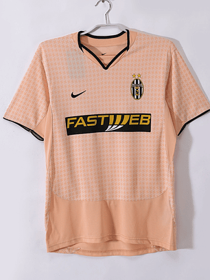 Juventus 2003/04 (Away Kit)