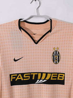 Juventus 2003/04 (Away Kit)