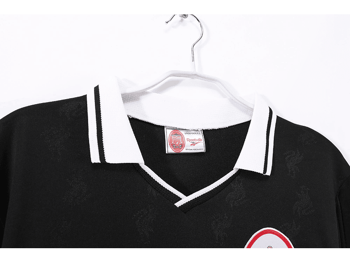 Liverpool 1996/97 (Away Kit) 4