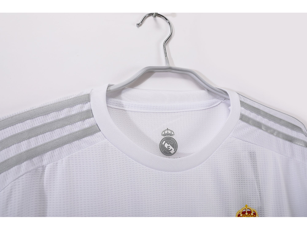 Real Madrid 2015/16 (Home Kit – Long Sleeve) 6