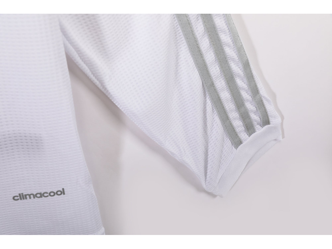 Real Madrid 2015/16 (Home Kit – Long Sleeve) 8