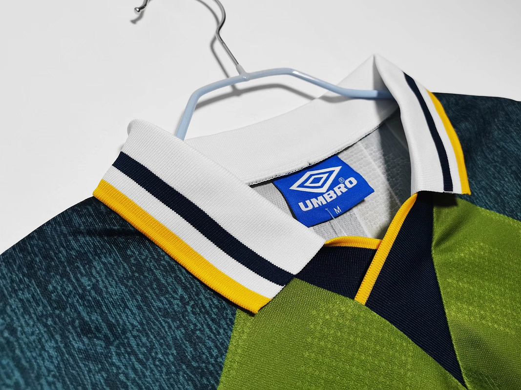 Inter de Milán 1995/96 (Third Kit) 4