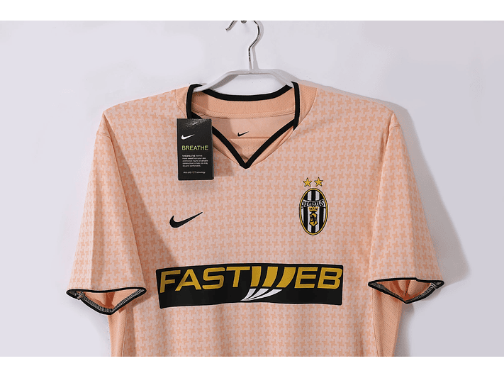 Juventus 2003/04 (Away Kit) 7