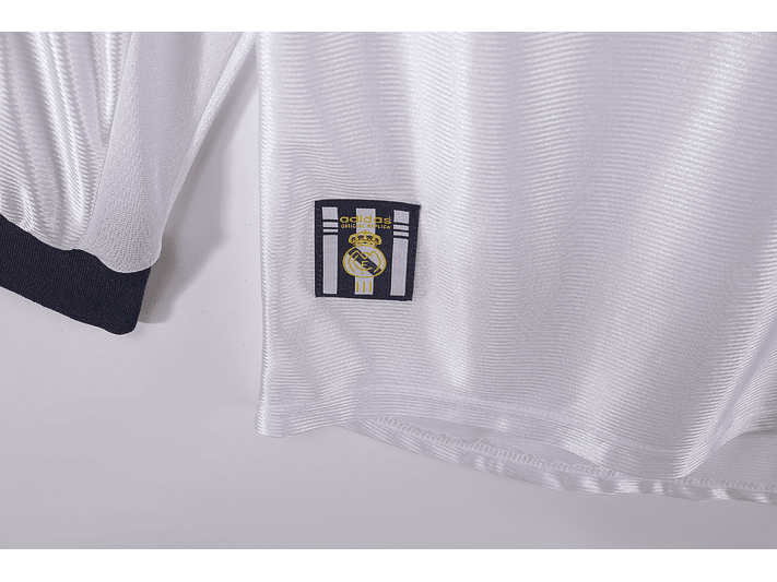 Real Madrid 1998/00 (Home Kit – Long Sleeve) 4