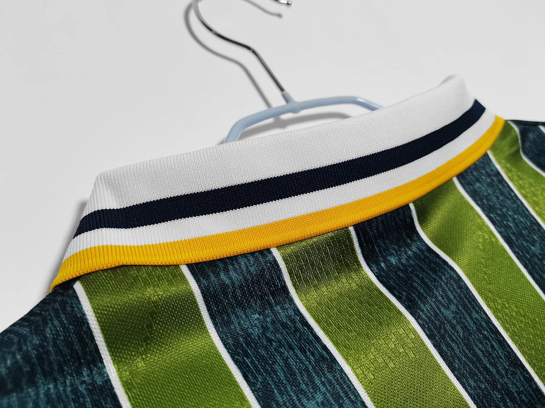 Inter de Milán 1995/96 (Third Kit) 8