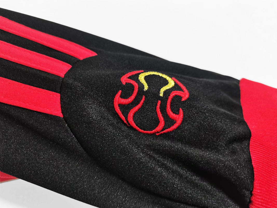 AC Milan 2006/07 (Home Kit - Long Sleeve) 8