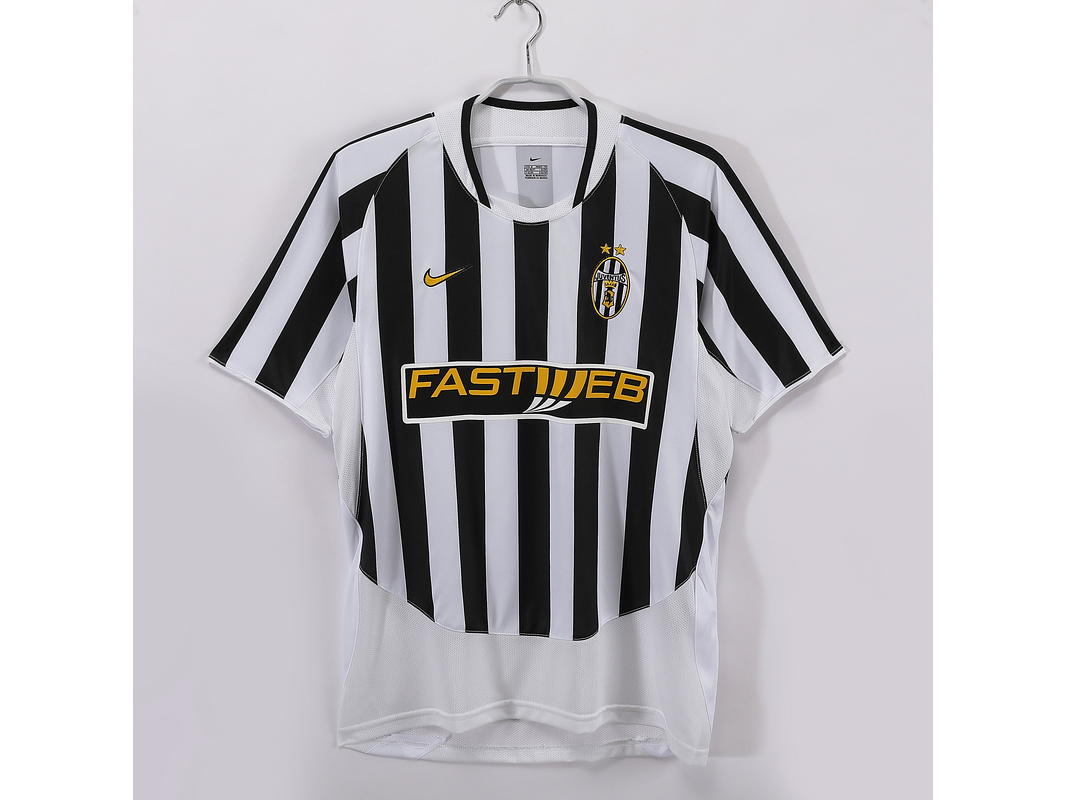 Juventus 2003/04 (Home Kit) 1