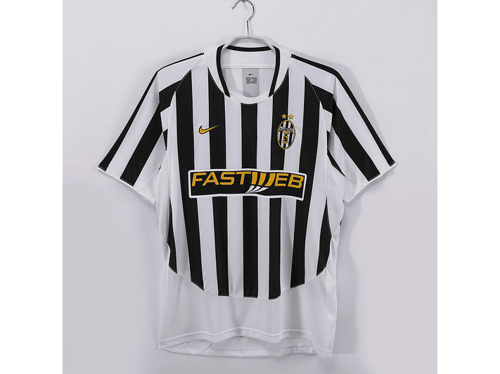 Juventus 2003/04 (Home Kit) 1