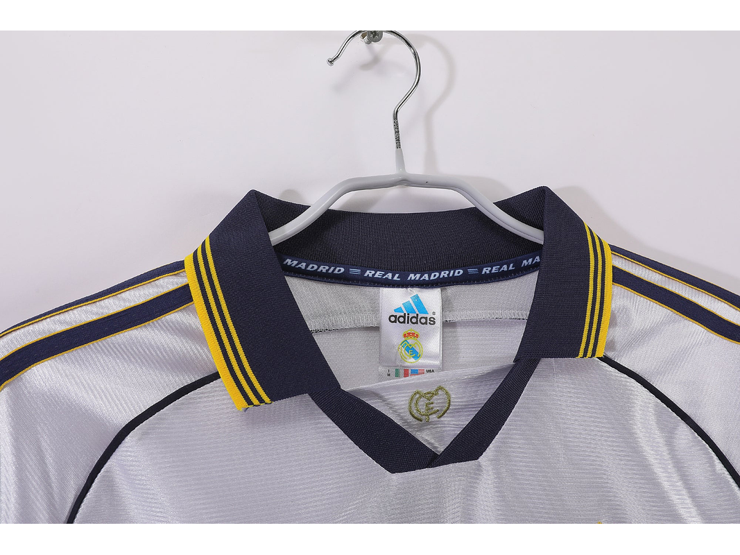 Real Madrid 1998/00 (Home Kit – Long Sleeve) 8