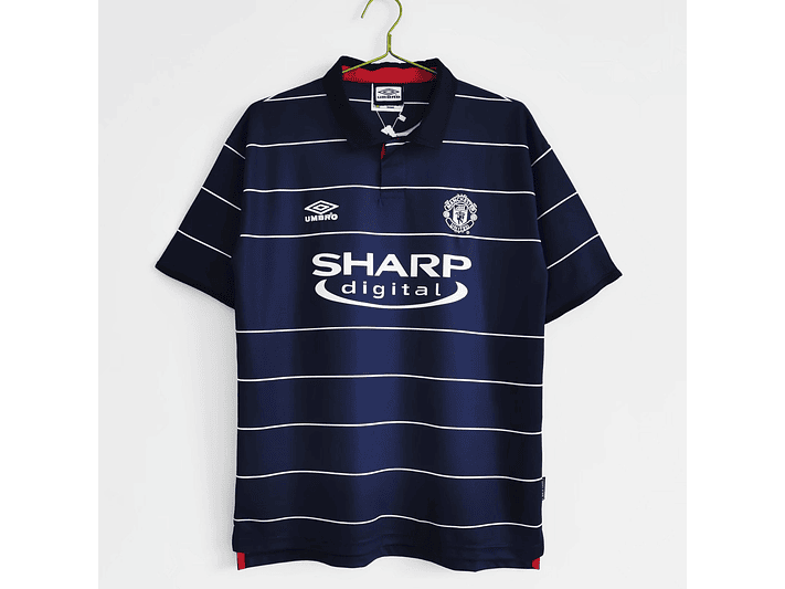 Manchester United 1999/2000 (Third Kit) 1