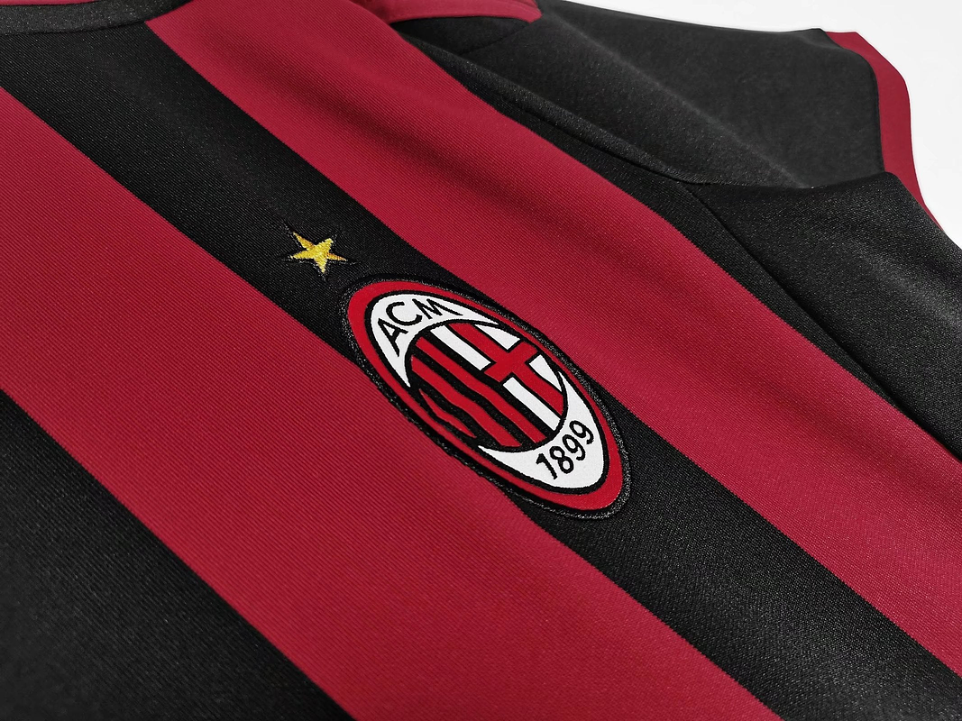 AC Milan 2009/10 (Home Kit) 7