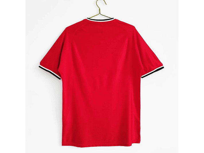 Manchester United 2000/2002 (Home Kit) 12