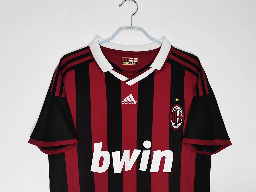 AC Milan 2009/10 (Home Kit) 9