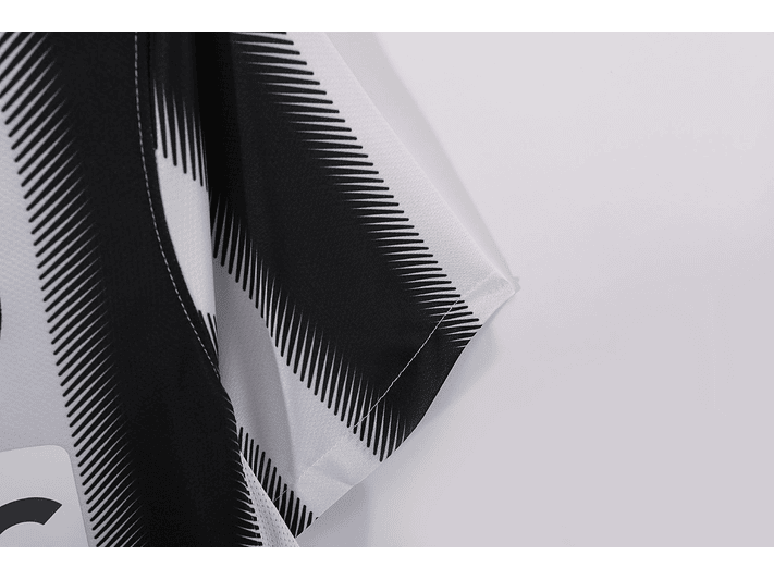 Juventus 2011/12 (Home Kit) 3