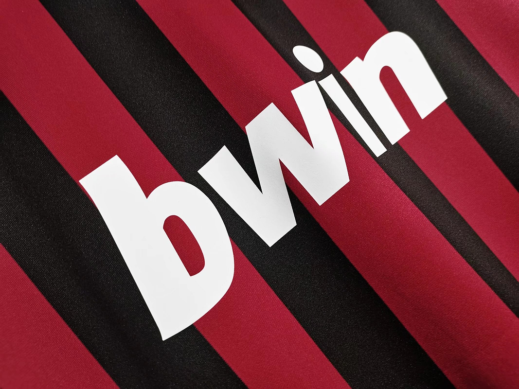 AC Milan 2009/10 (Home Kit - Long Sleeve) 6
