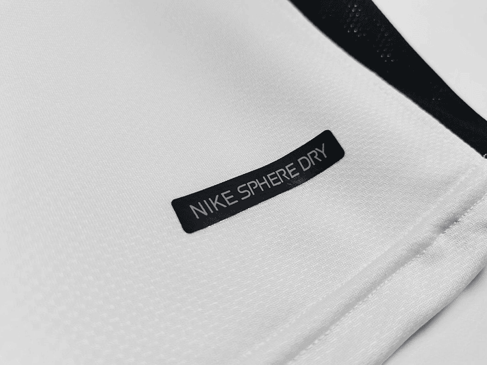 Manchester United 2006/07 (Away Kit) 3