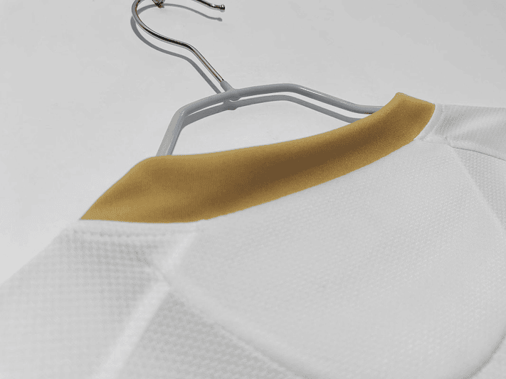 Manchester United 2006/07 (Away Kit) 4