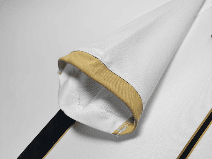 Manchester United 2006/07 (Away Kit) 5