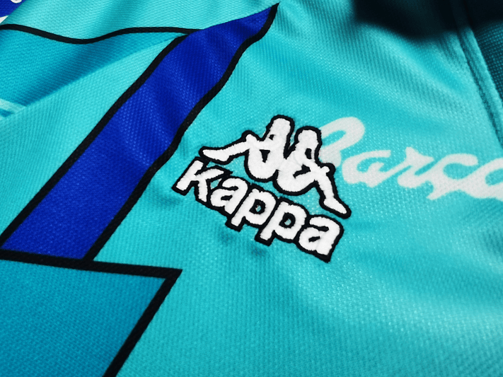 Barcelona 1995/97 (Away Kit) 5