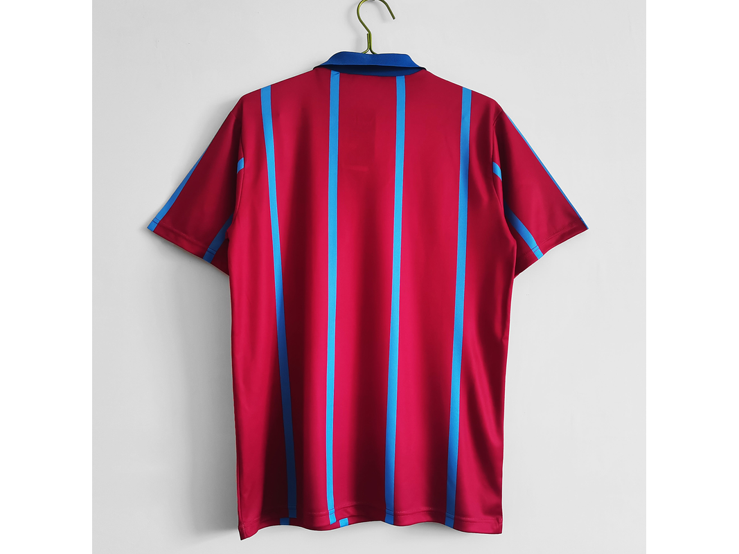 Aston Villa 1993/95 (Home Kit) 6
