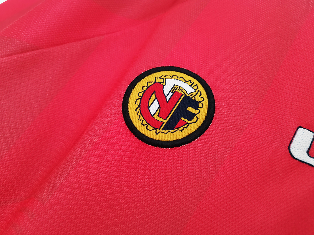 Noruega 1998/99 (Home Kit) 3