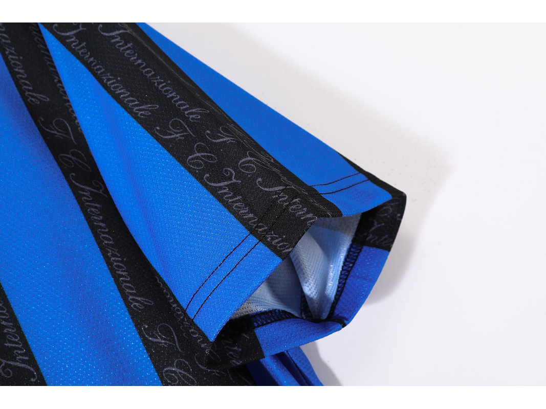 Inter de Milán 1997/98 (Home Kit) 8