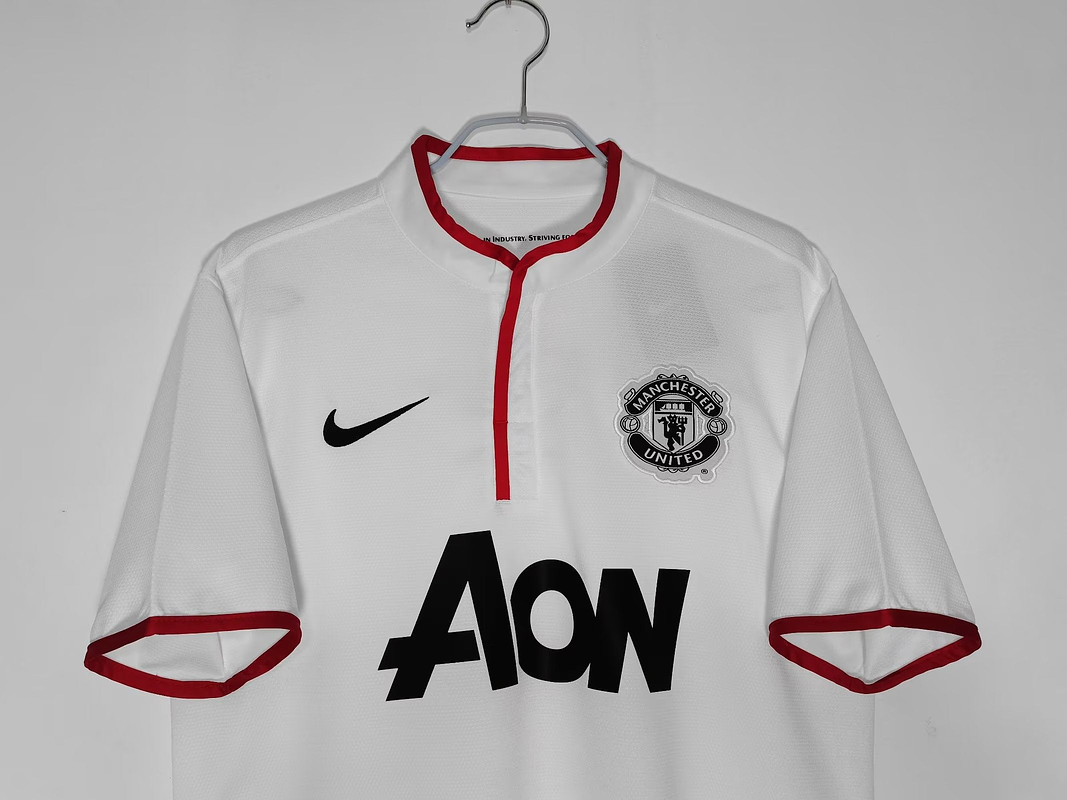 Manchester United 2012/13 (Away Kit) 13