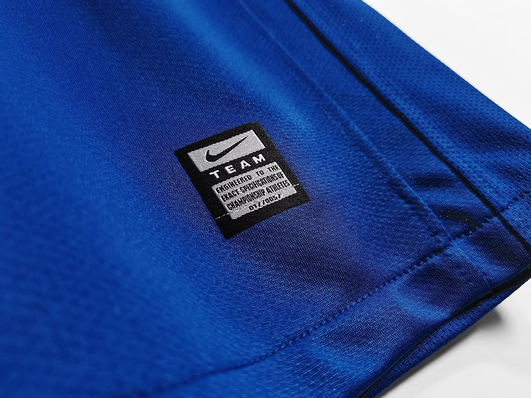 Manchester United 2008/09 (Away Kit) 7