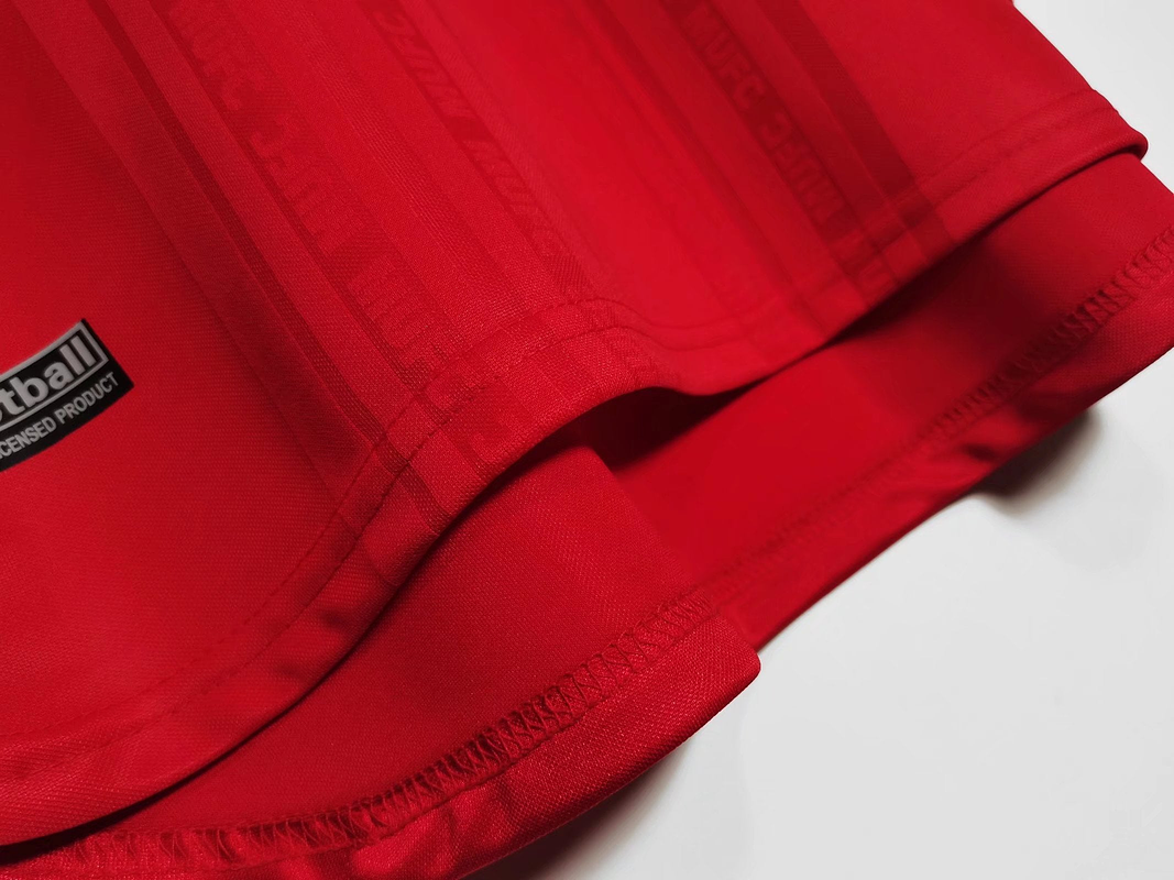 Manchester United 1998/99 (Home Kit - Champions League Final) 4