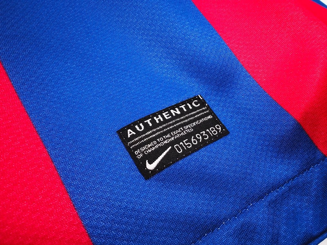 Barcelona 2010/11 (2011 London Final - Long Sleeve) 8