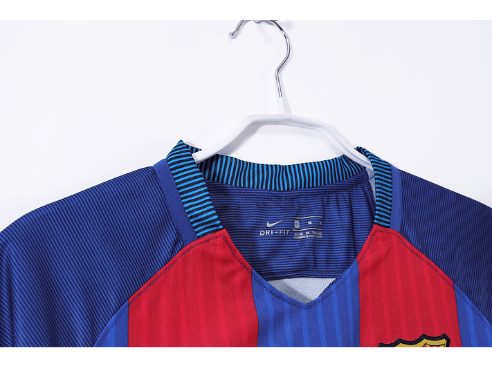 Barcelona 2016/17 (Home Kit) 4