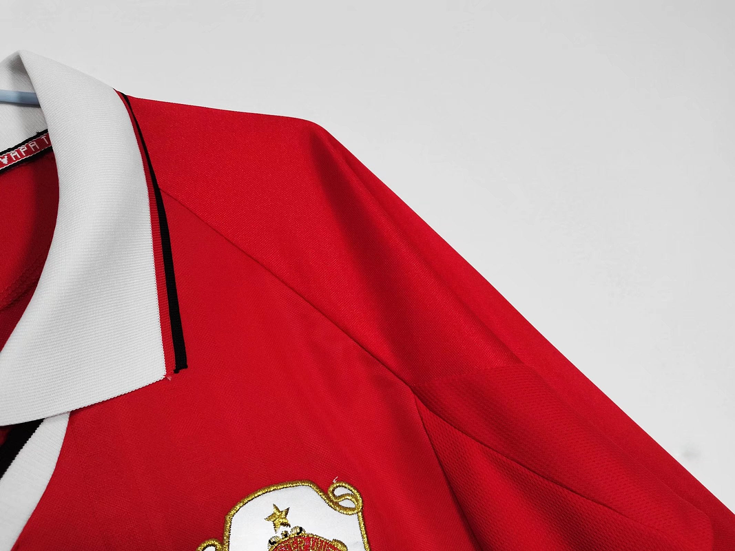 Manchester United 1998/99 (Home Kit - Champions League Final) 13