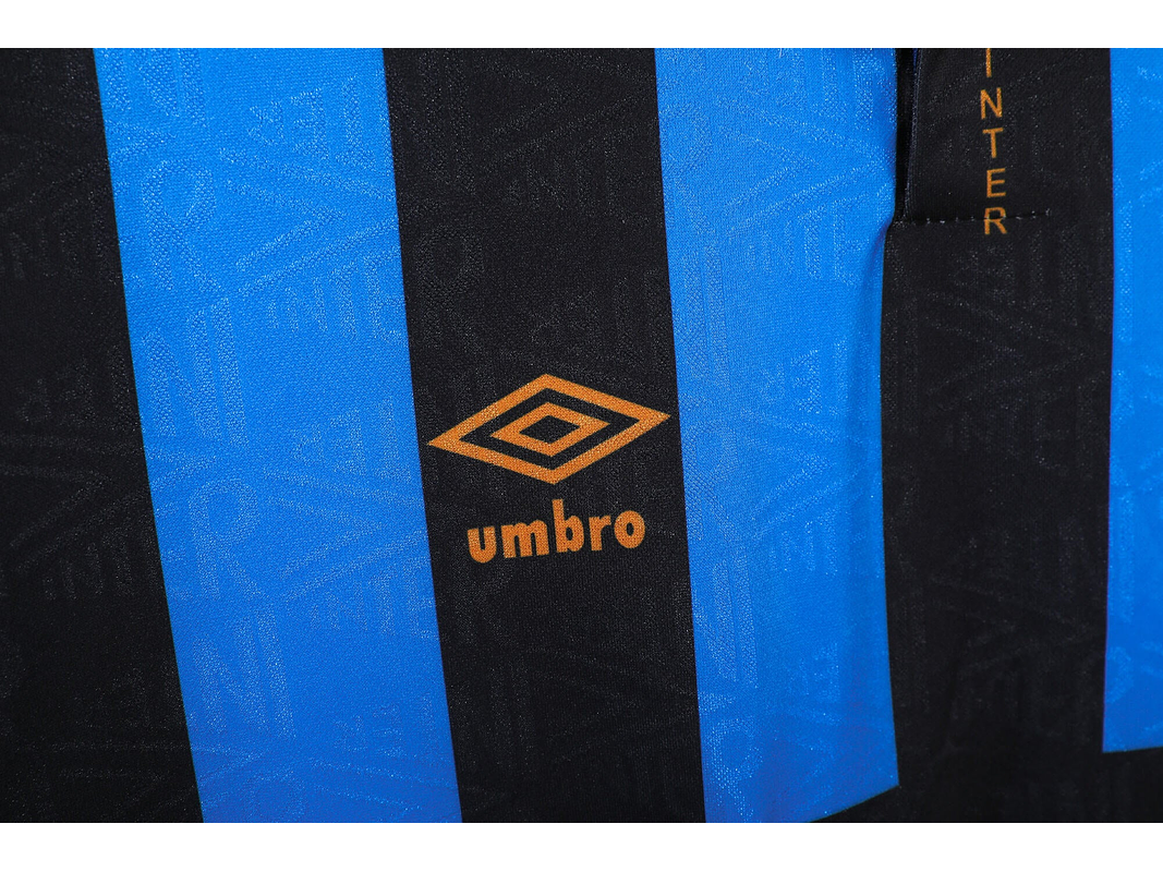 Inter de Milán 1992/94 (Home Kit) 4