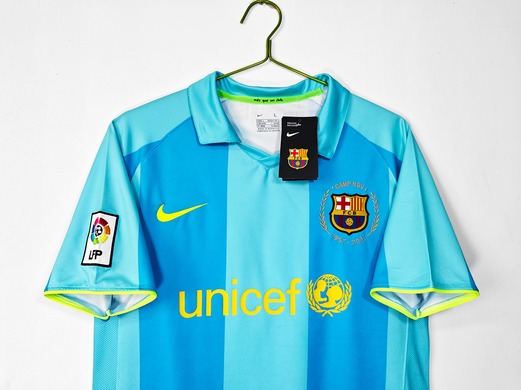 Barcelona 2007/08 (Away Kit) 7